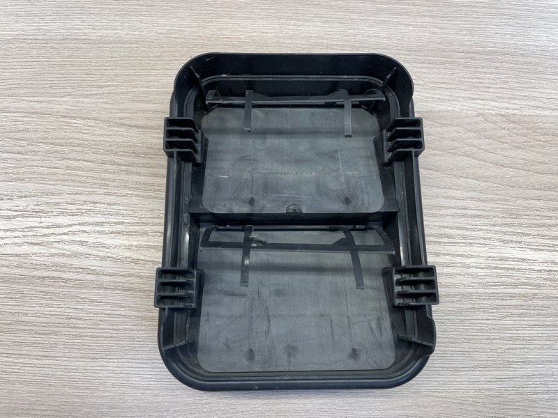 Клапан вентиляции салона