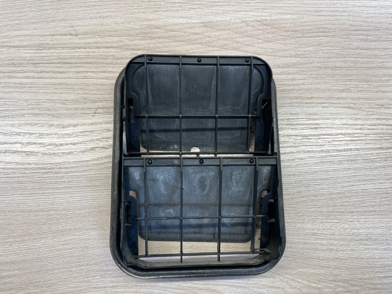 Клапан вентиляции салона