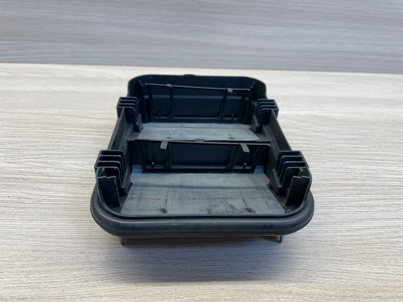 Клапан вентиляции салона