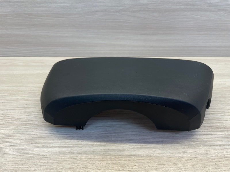 Подрулевой кожух