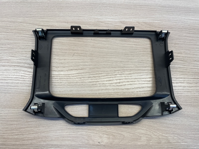 Рамка магнитолы