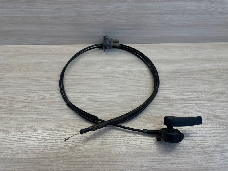 Трос замка капота