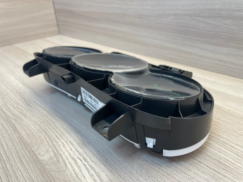 Щиток приборов