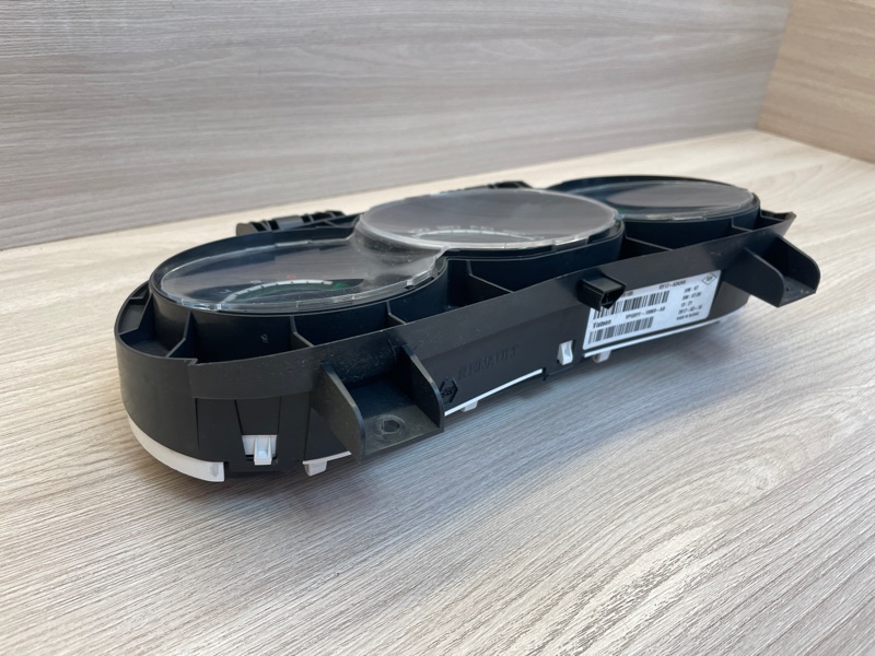 Щиток приборов