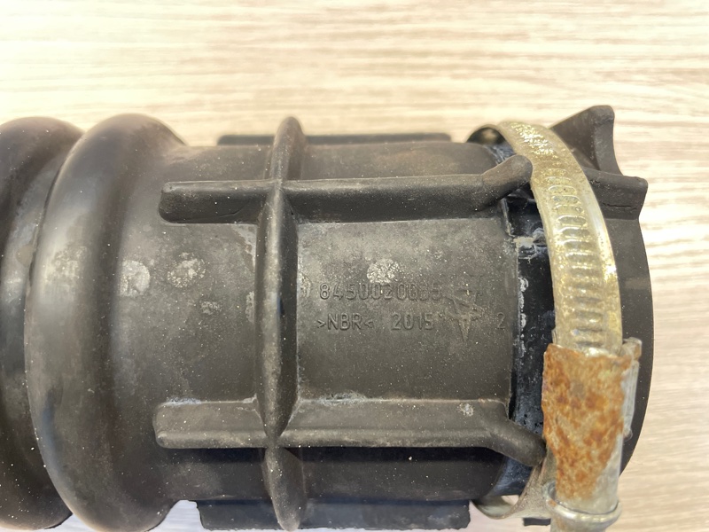 Патрубок воздушного фильтра