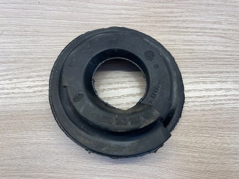 Верхняя опора    пружины