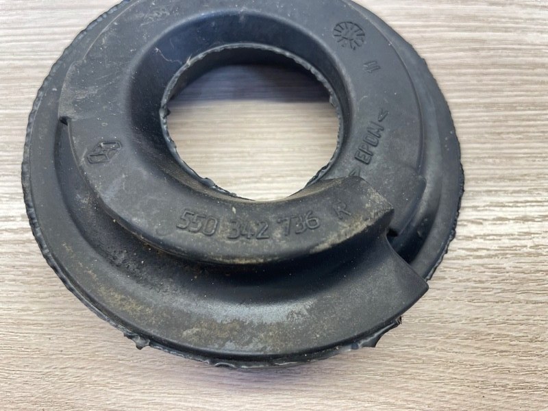 Верхняя опора    пружины