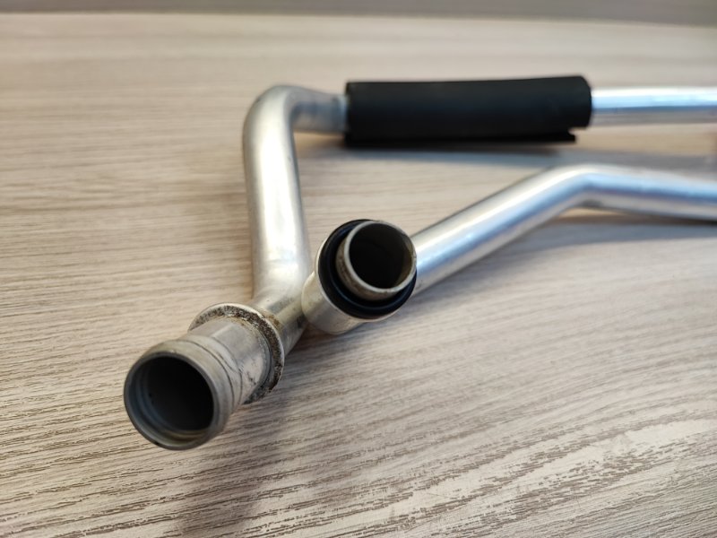 Патрубки отопителя