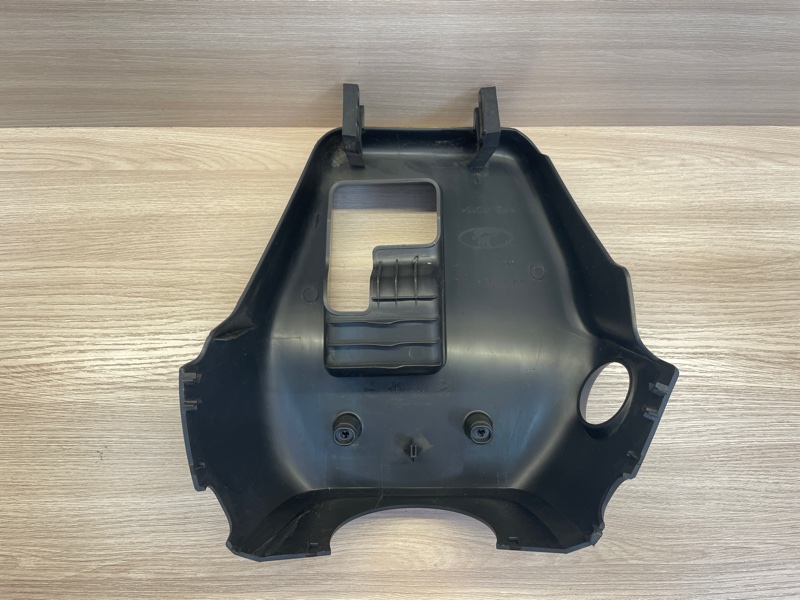 Подрулевой кожух