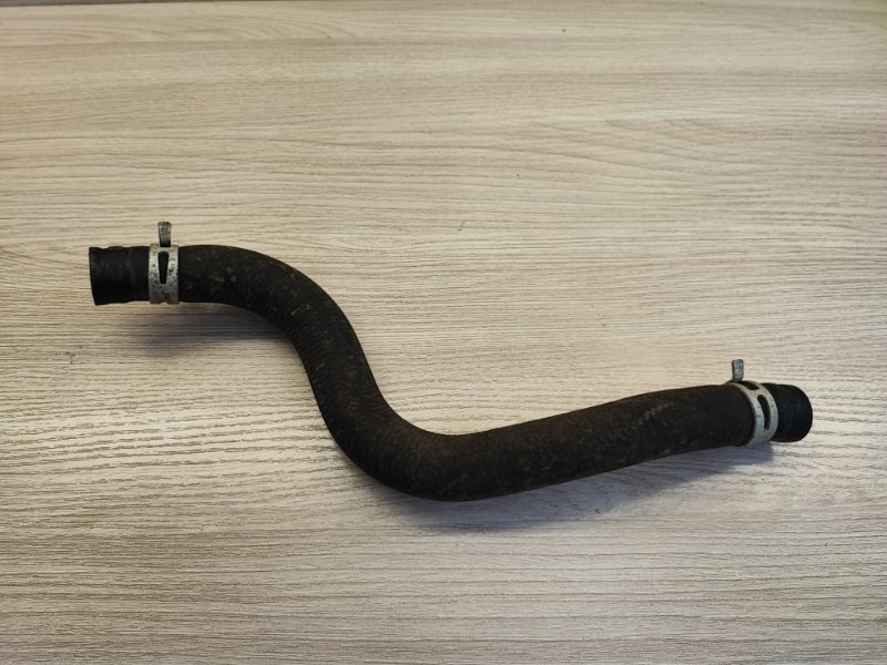 Патрубок радиатора