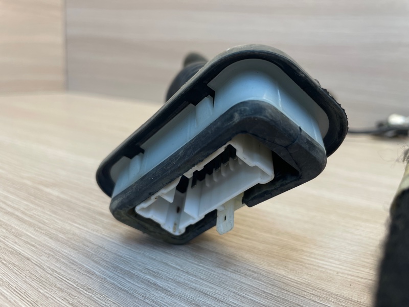 Проводка      двери