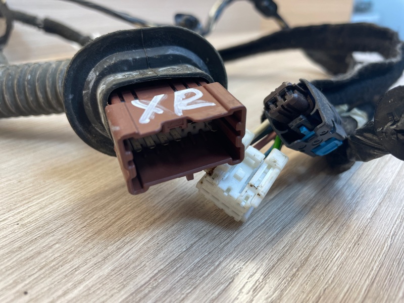 Проводка двери