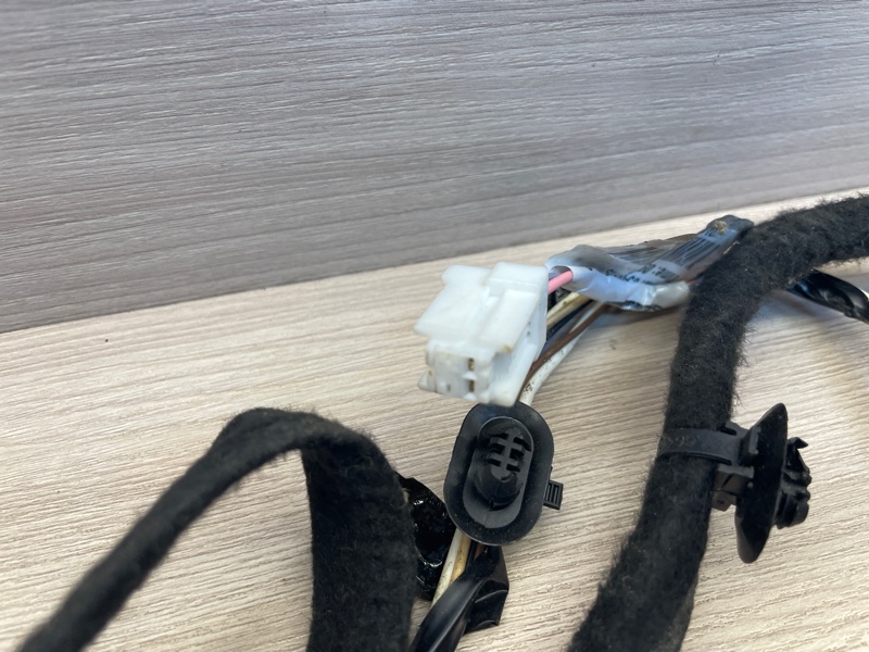 Проводка двери