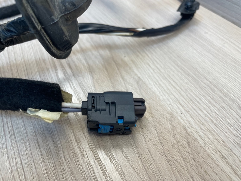 Проводка двери