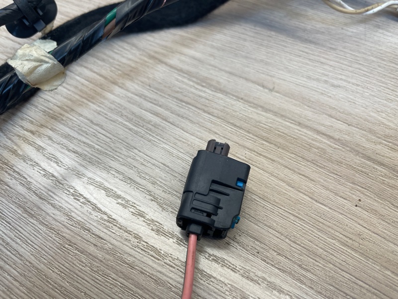 Проводка двери