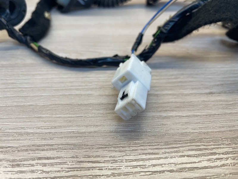 Проводка двери