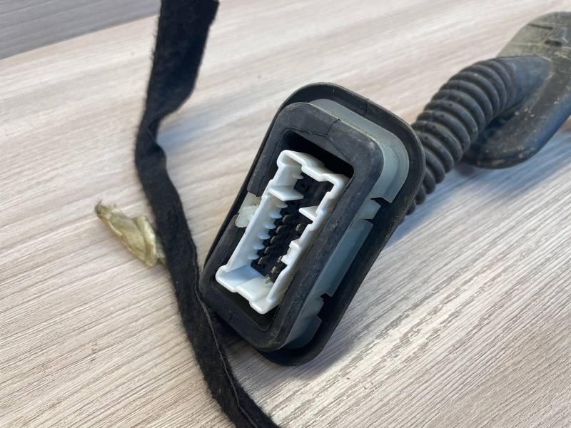 Проводка двери