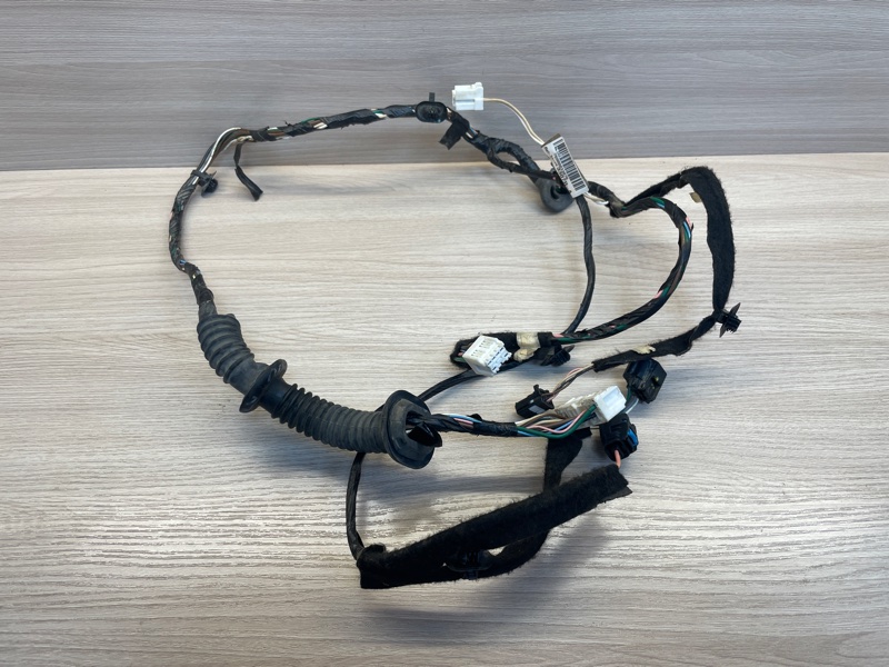 Проводка двери