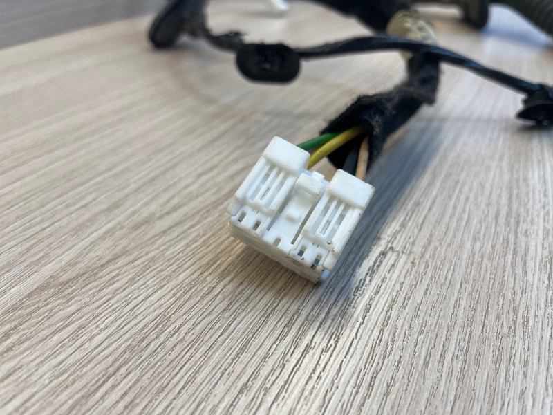 Проводка двери