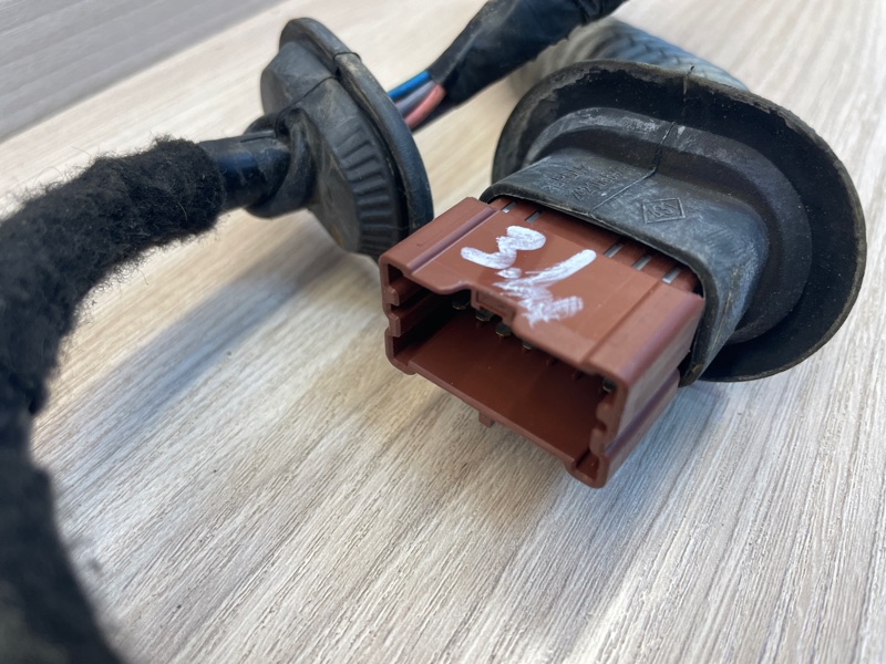 Проводка двери