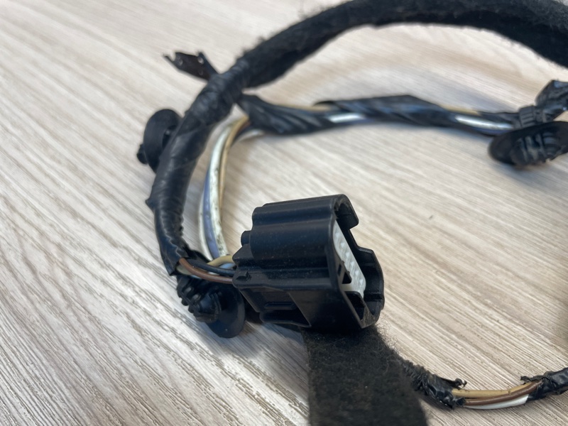 Проводка двери