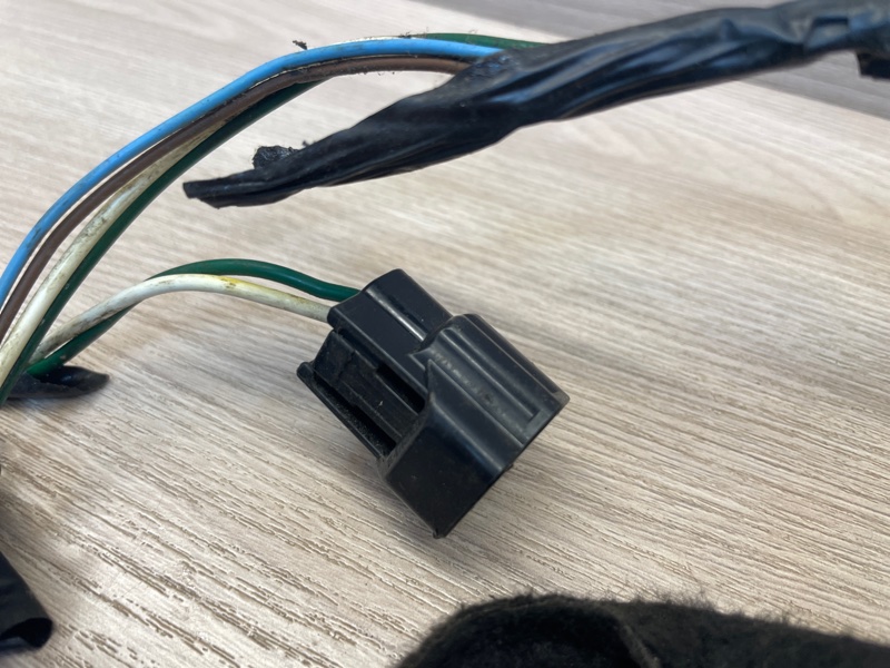 Проводка      двери