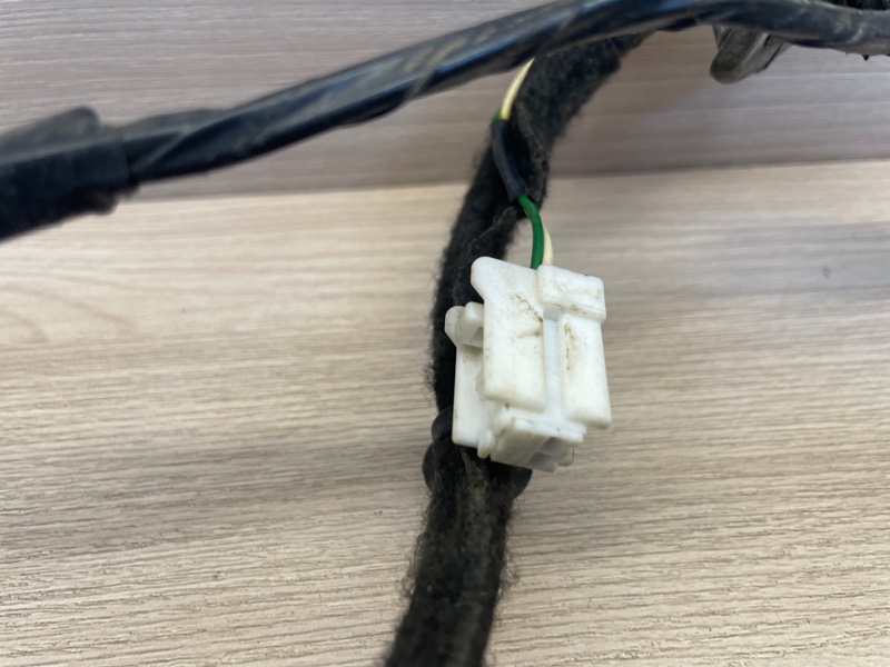 Проводка      двери