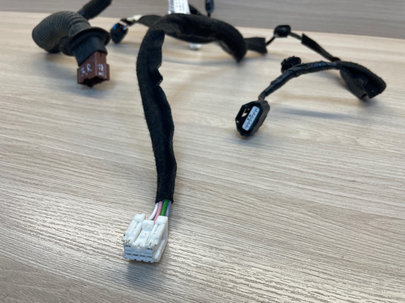 Проводка двери