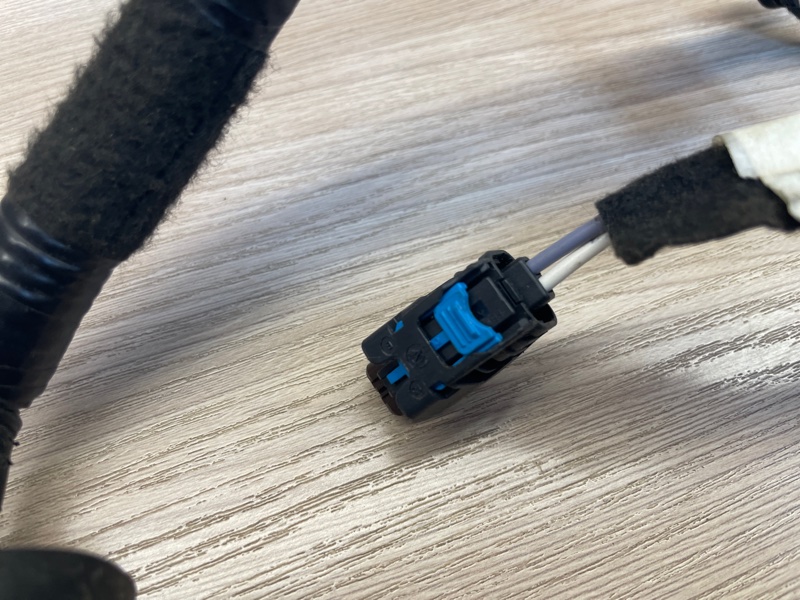 Проводка двери