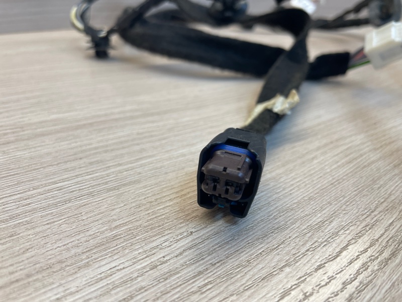 Проводка двери