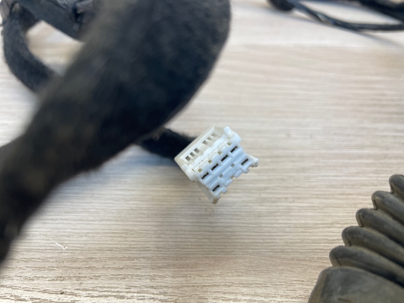 Проводка двери