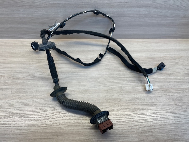 Проводка двери