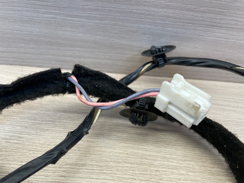 Проводка двери