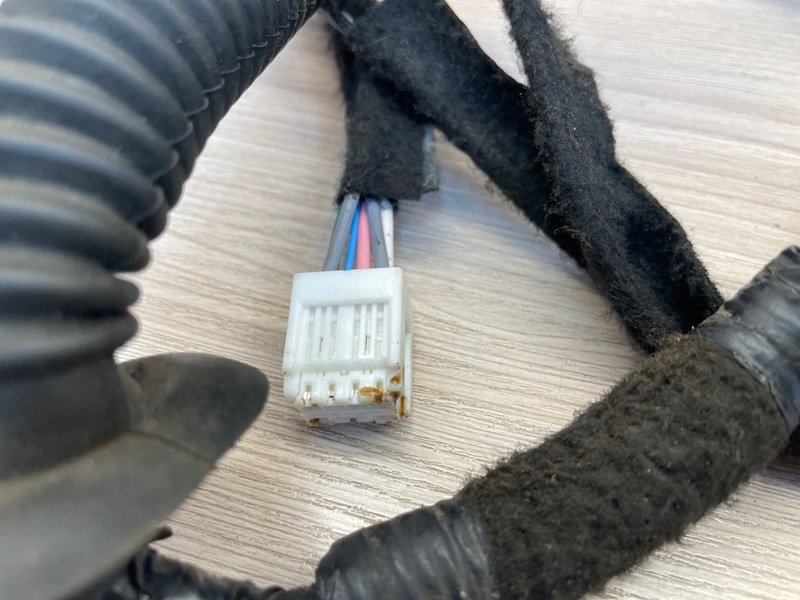 Проводка двери