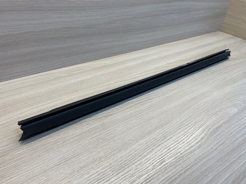 Уплотнитель стекла двери внутренний