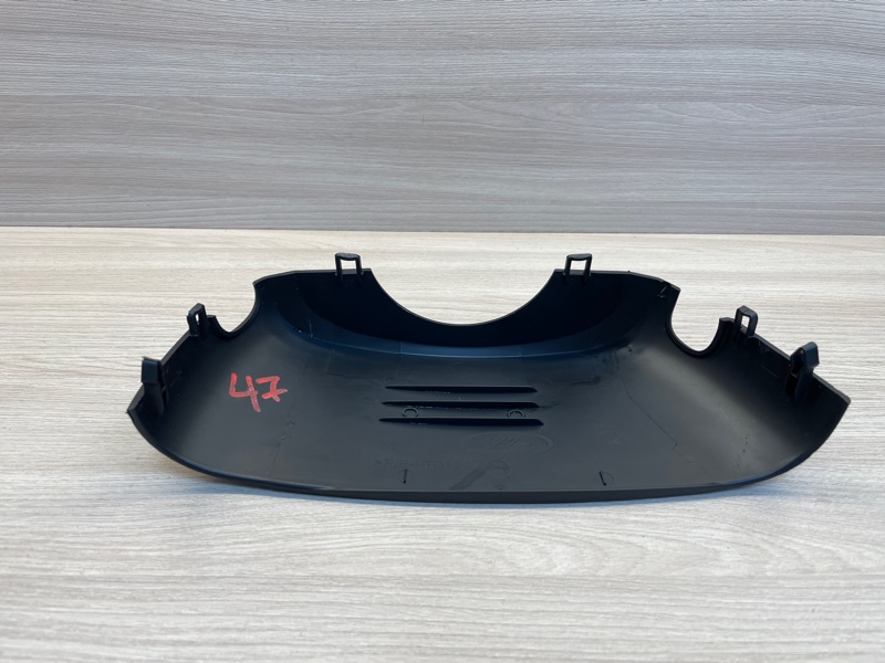 Подрулевой кожух