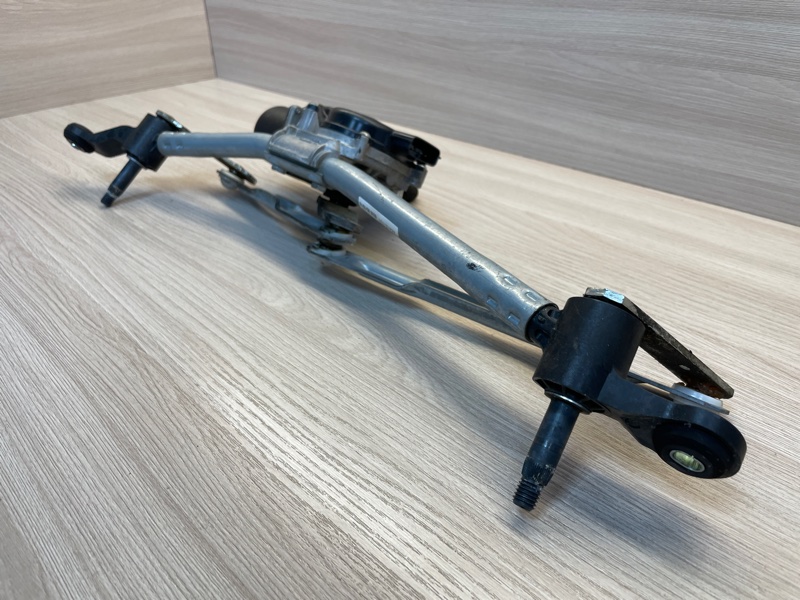 Трапеция дворников