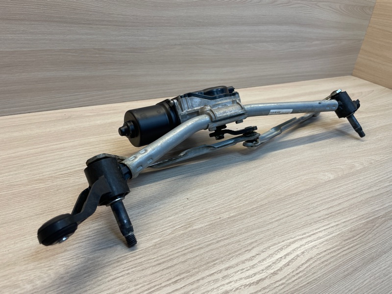 Трапеция дворников