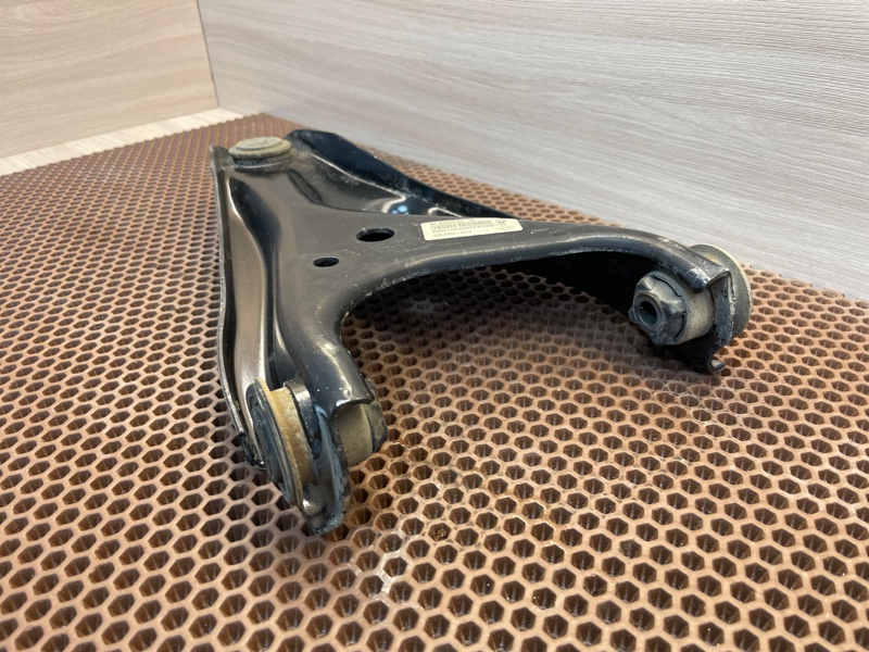 Рычаг подвески