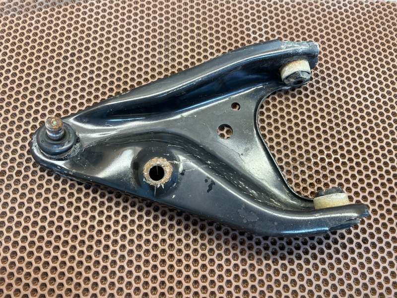 Рычаг подвески