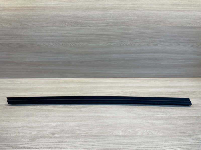 Уплотнитель стекла двери внутренний