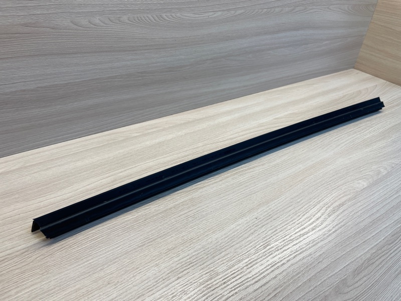 Уплотнитель стекла двери внутренний