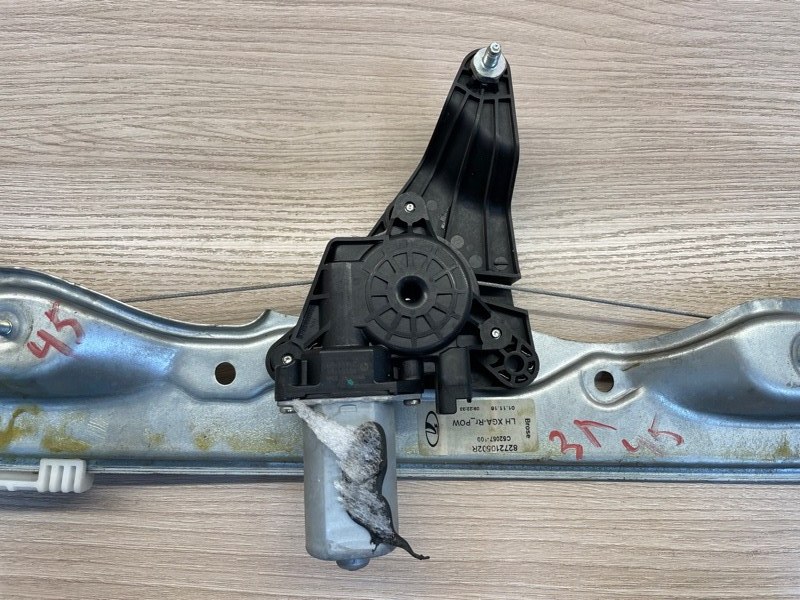 Стеклоподъемник    двери