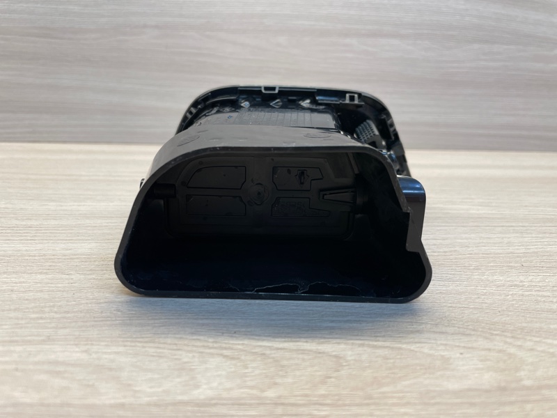 Воздушный дефлектор салона