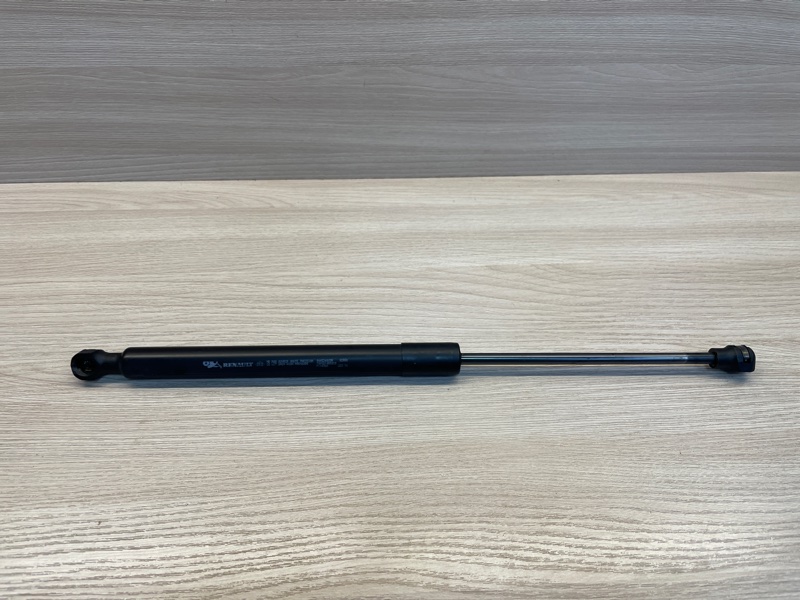 Амортизатор багажника