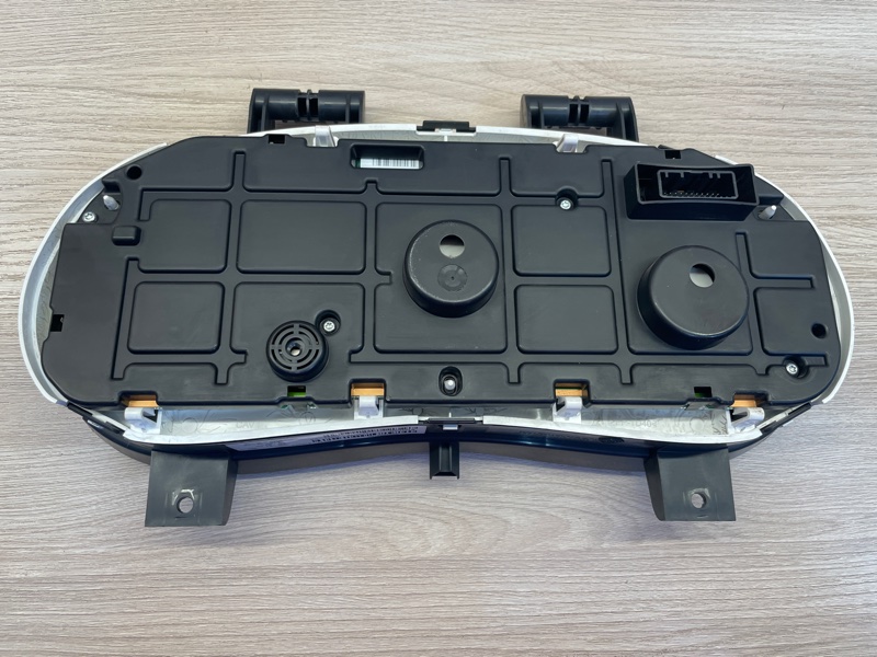 Щиток приборов