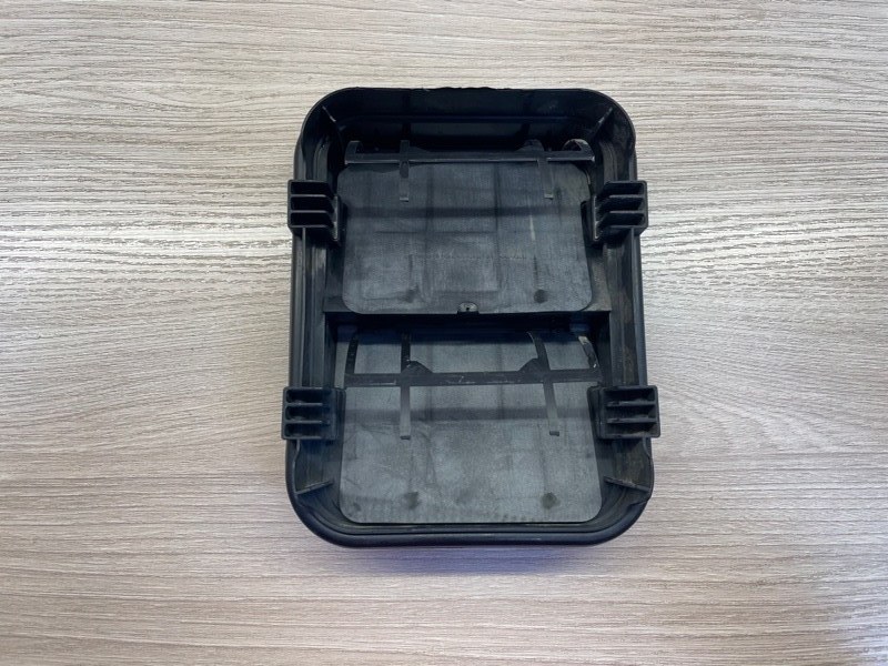 Клапан вентиляции салона