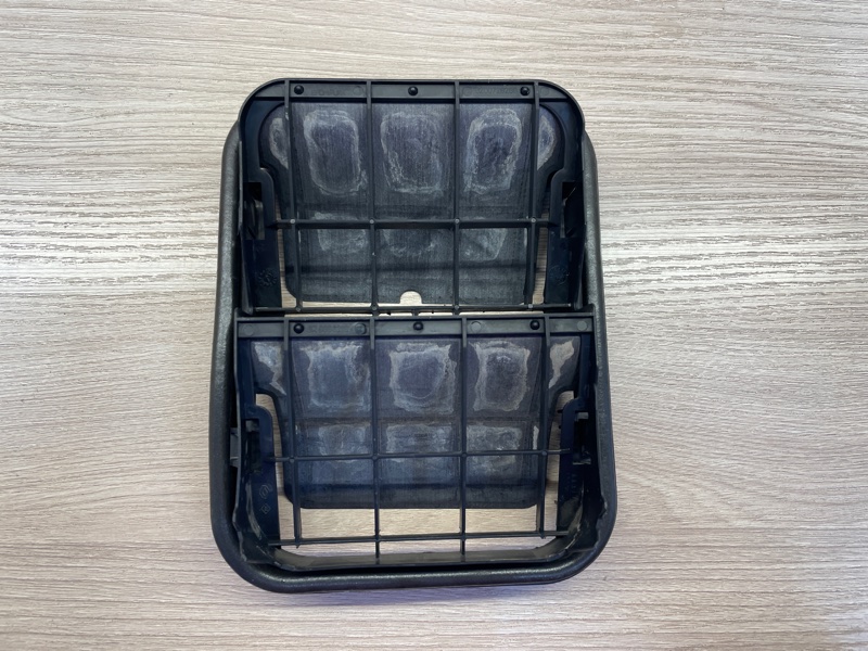 Клапан вентиляции салона