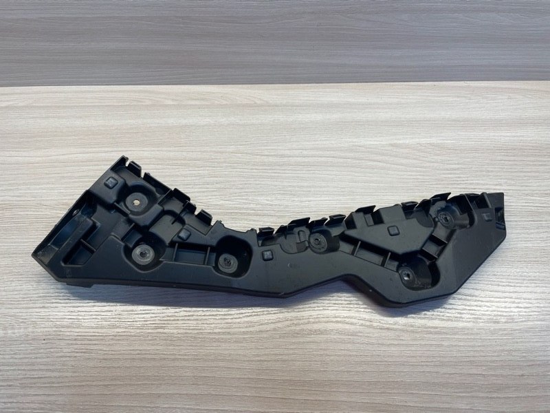 Кронштейн бампера