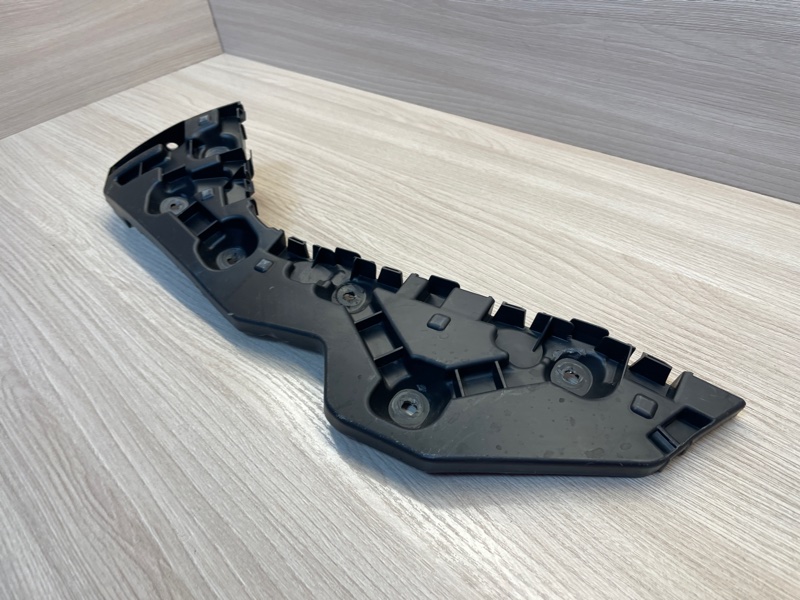 Кронштейн бампера